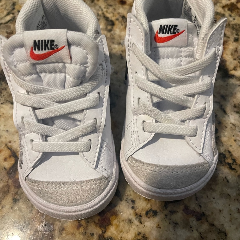 Nike Kids White and Gray Sneakers
